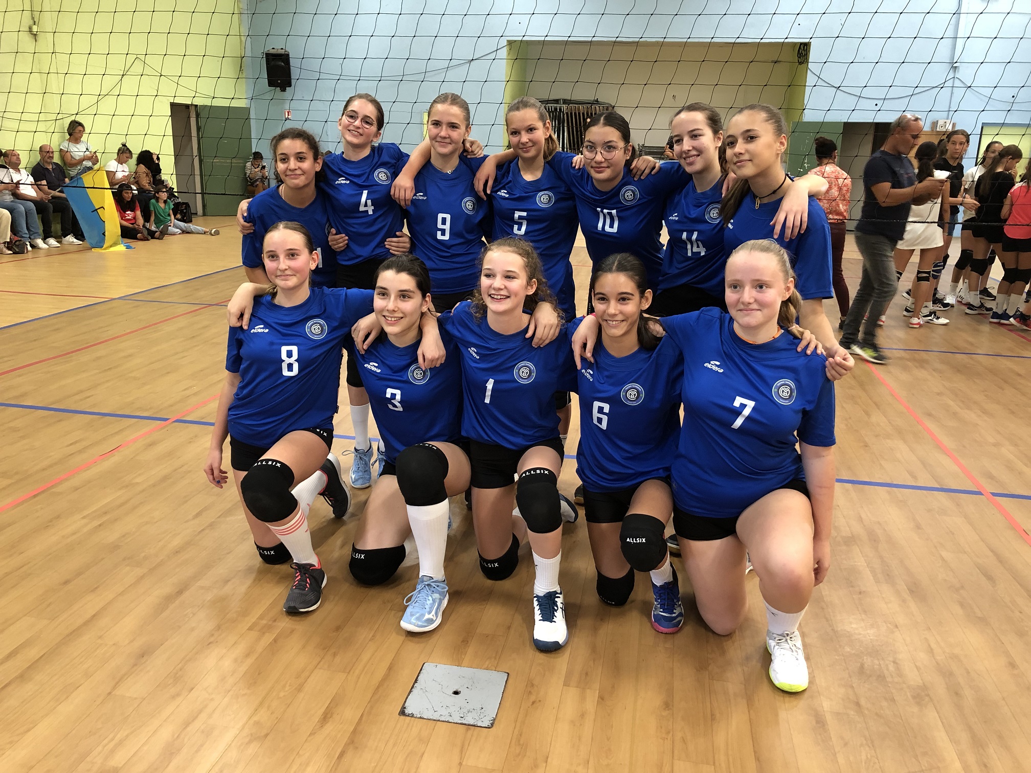 M15 filles équipe CMVB