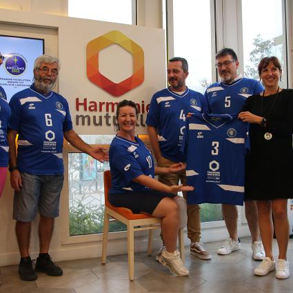 Harmonie Mutuelle soutient la section volley assis du CMVB